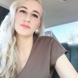 Meet your Posher, Yelena